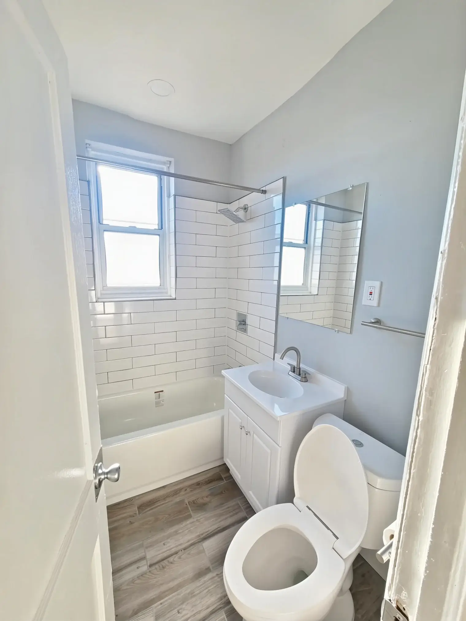 grand court apartments upper derby 03