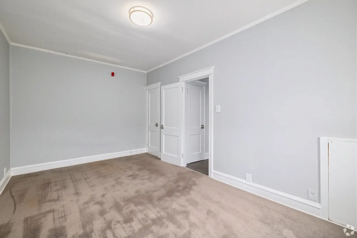 grand court apartments upper derby 34