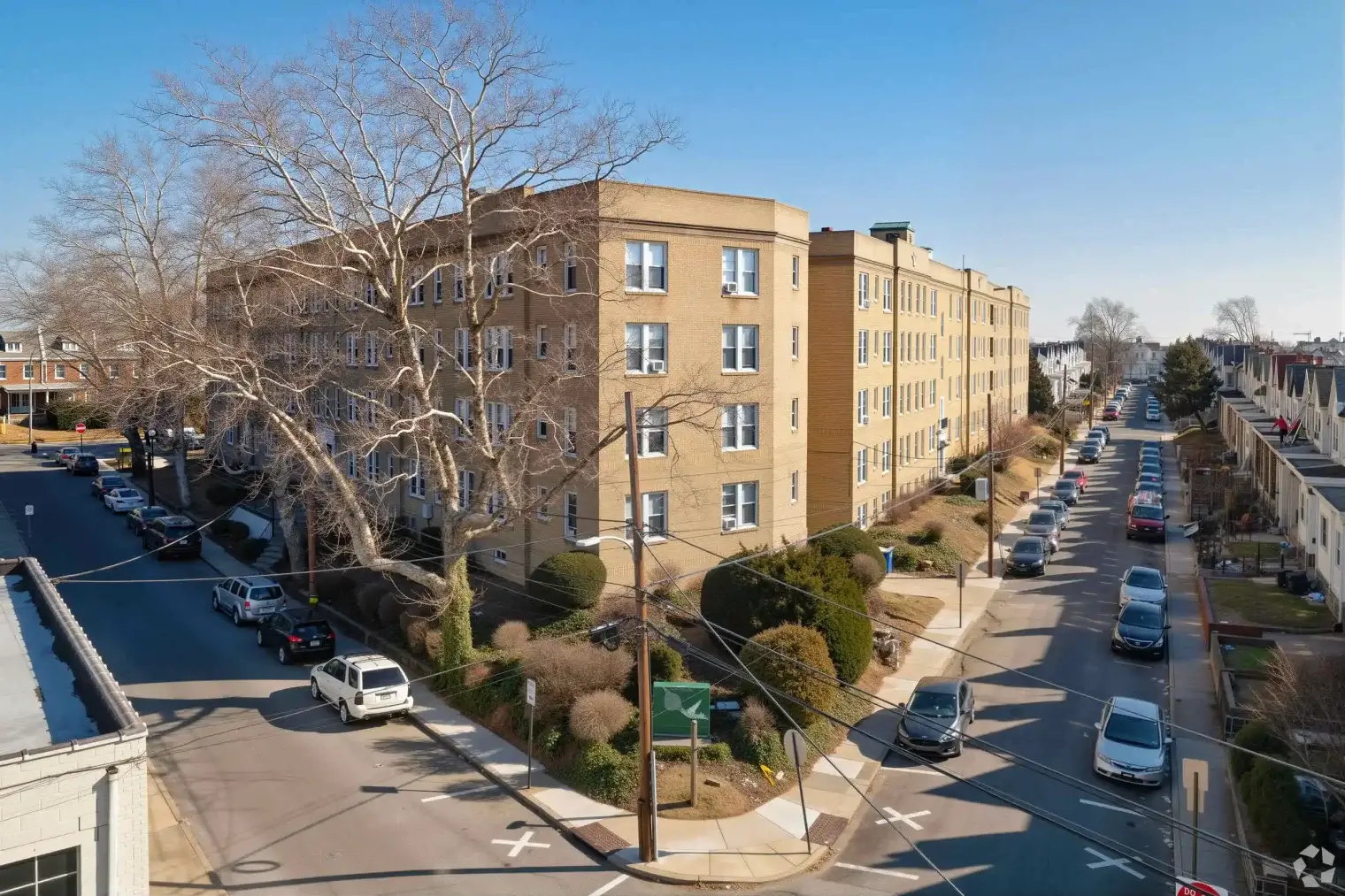 grand court apartments upper derby 35