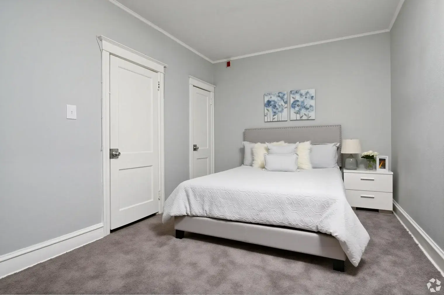 grand court apartments upper derby bedroom 2