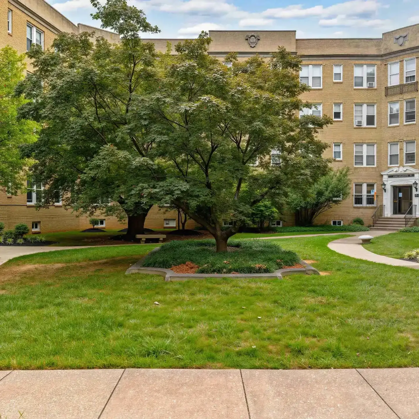 grand court apartments upper derby courtyard