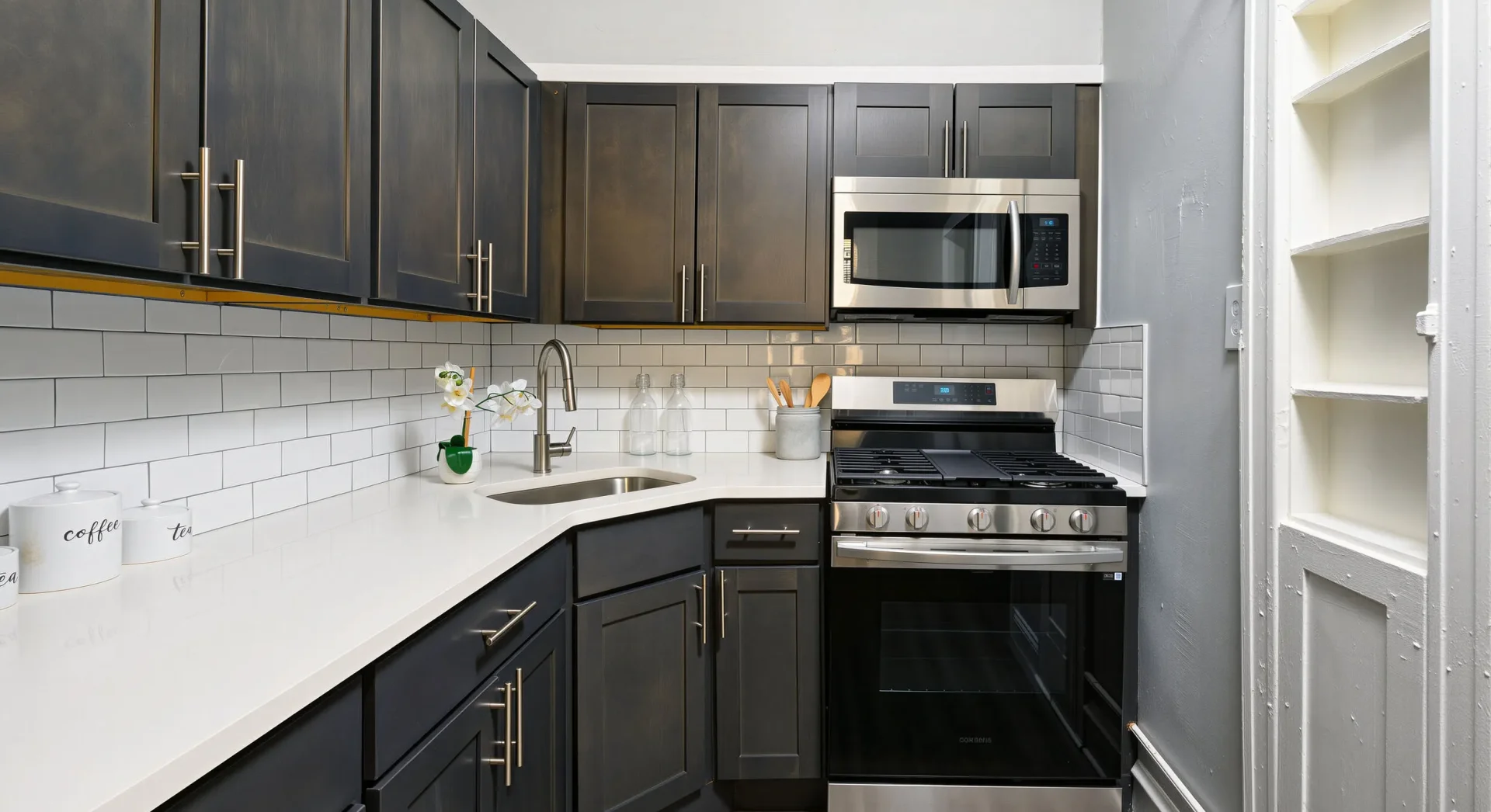 grand court apartments upper derby kitchen